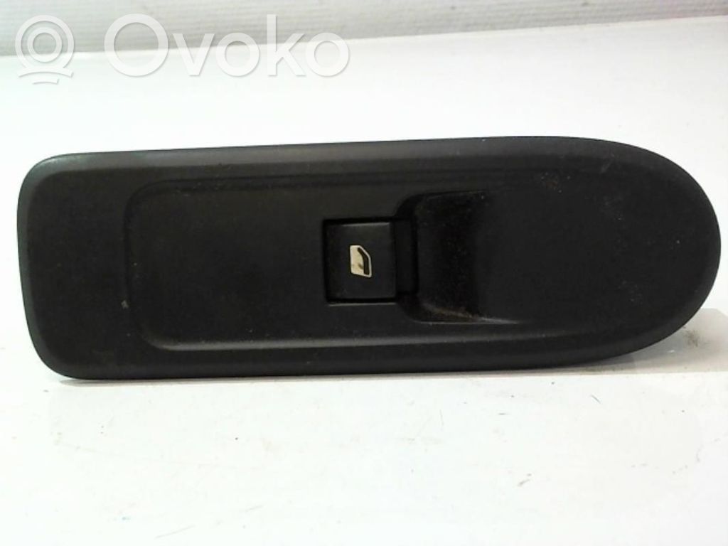 Peugeot 308 Electric window control switch 