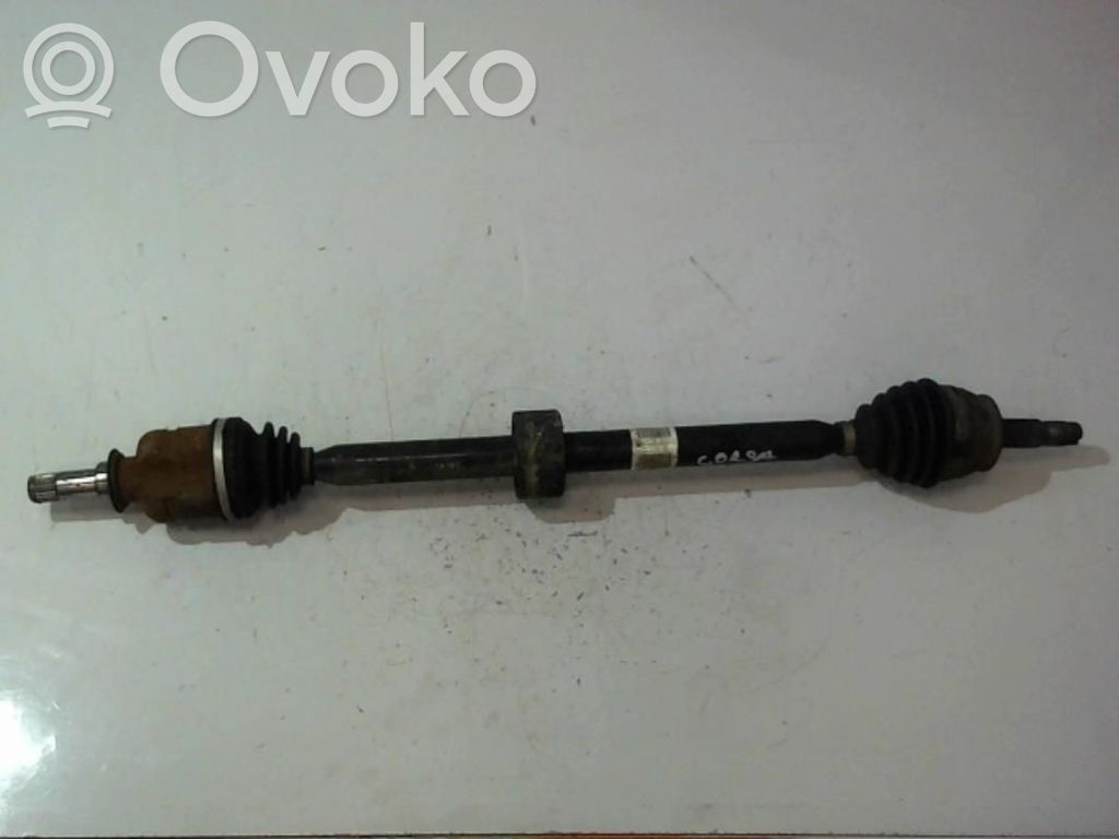 Opel Corsa D Priekinis pusašis 