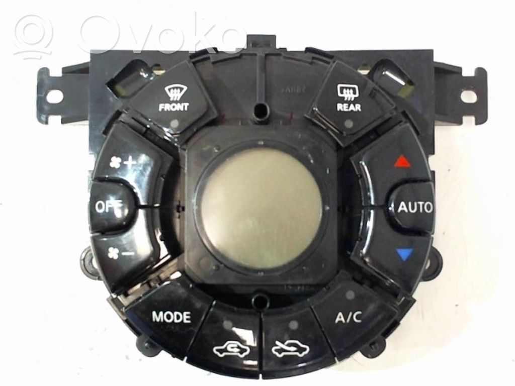 Nissan Note (E12) Climate control unit 