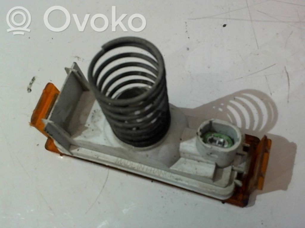 Renault Express Front fender indicator light 