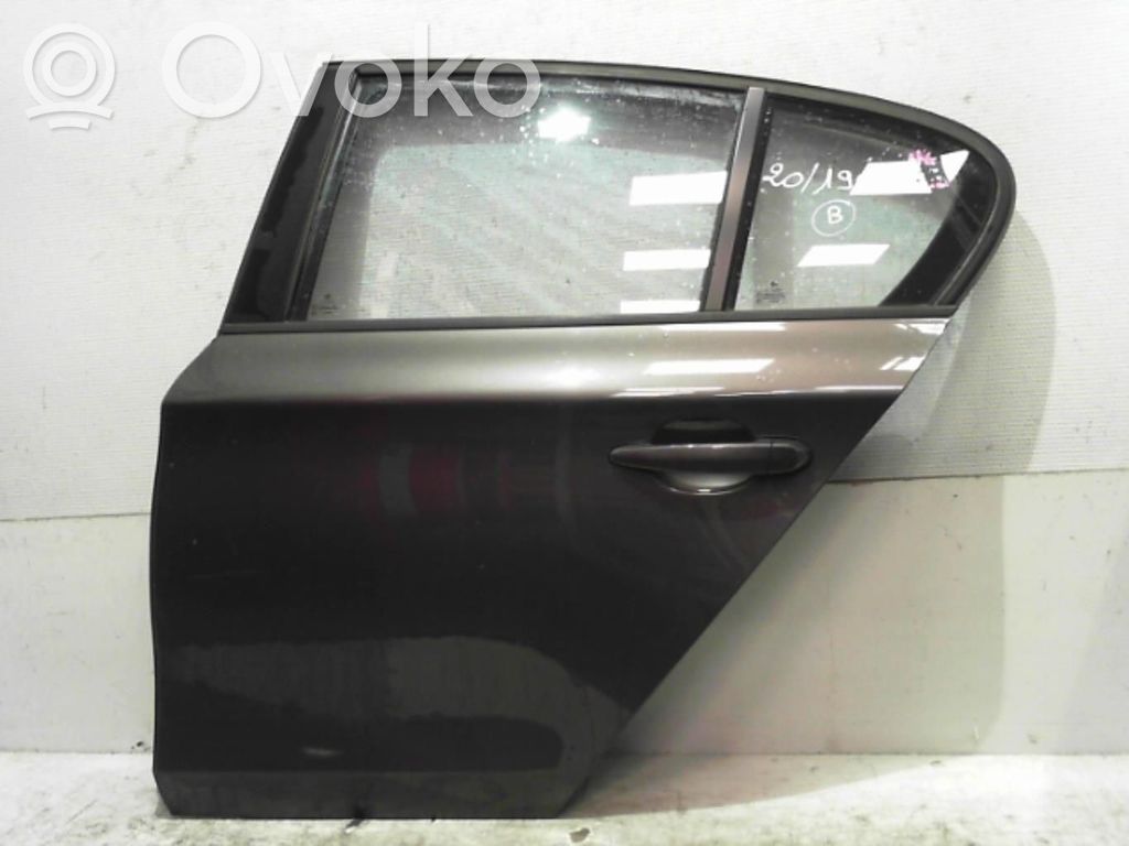 BMW 1 E81 E87 Galinės durys 