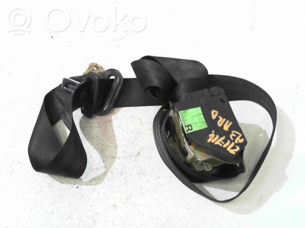 Audi A3 S3 8L Hebilla del cinturón de seguridad trasero 