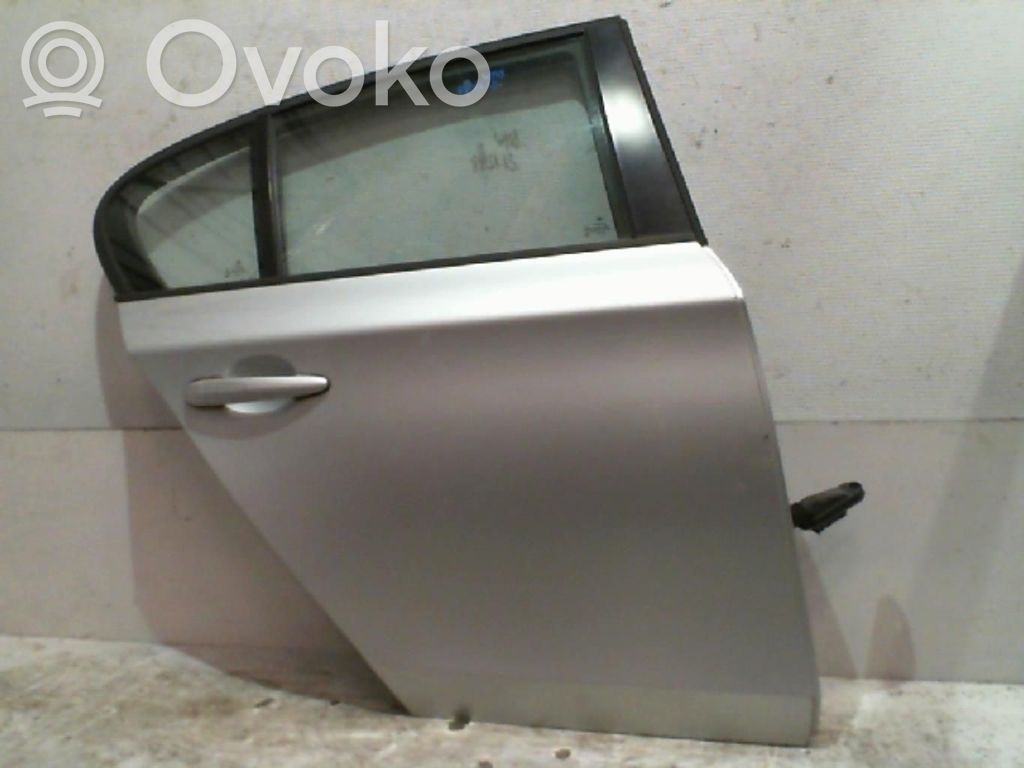 BMW 1 E81 E87 Galinės durys 