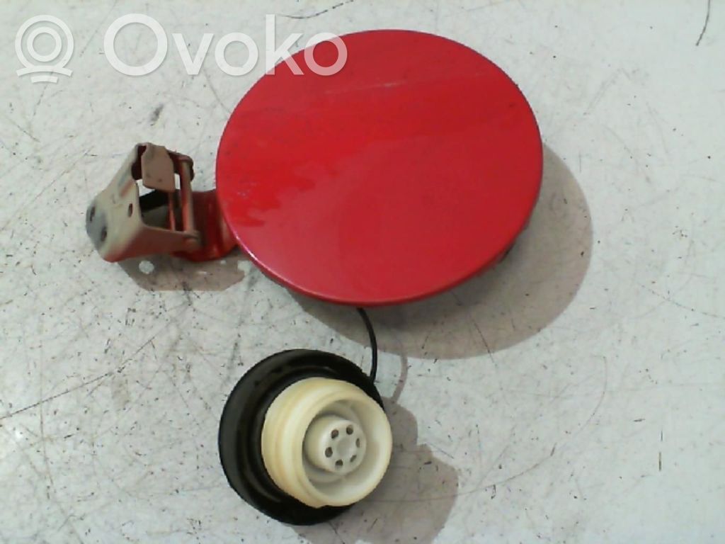 Nissan Pixo Klapka wlewu paliwa 