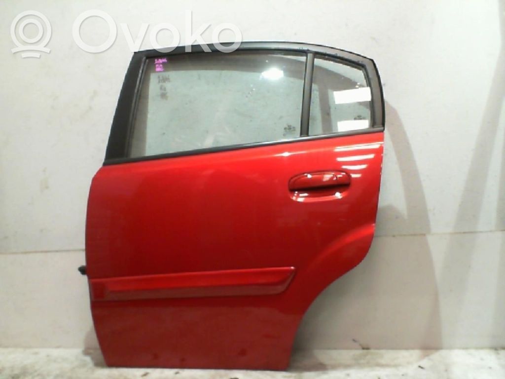 KIA Rio Puerta trasera 