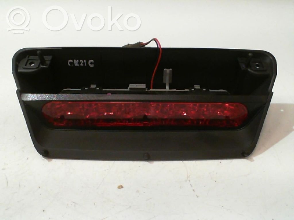 Chevrolet Spark Third/center stoplight 