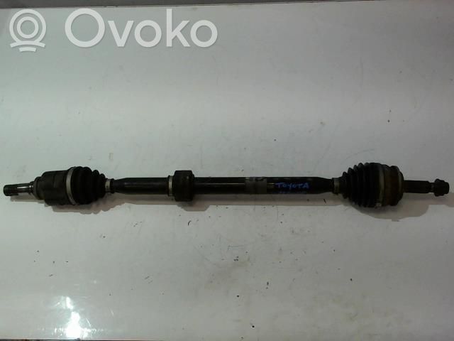 Toyota Auris E180 Eje de transmisión delantero 