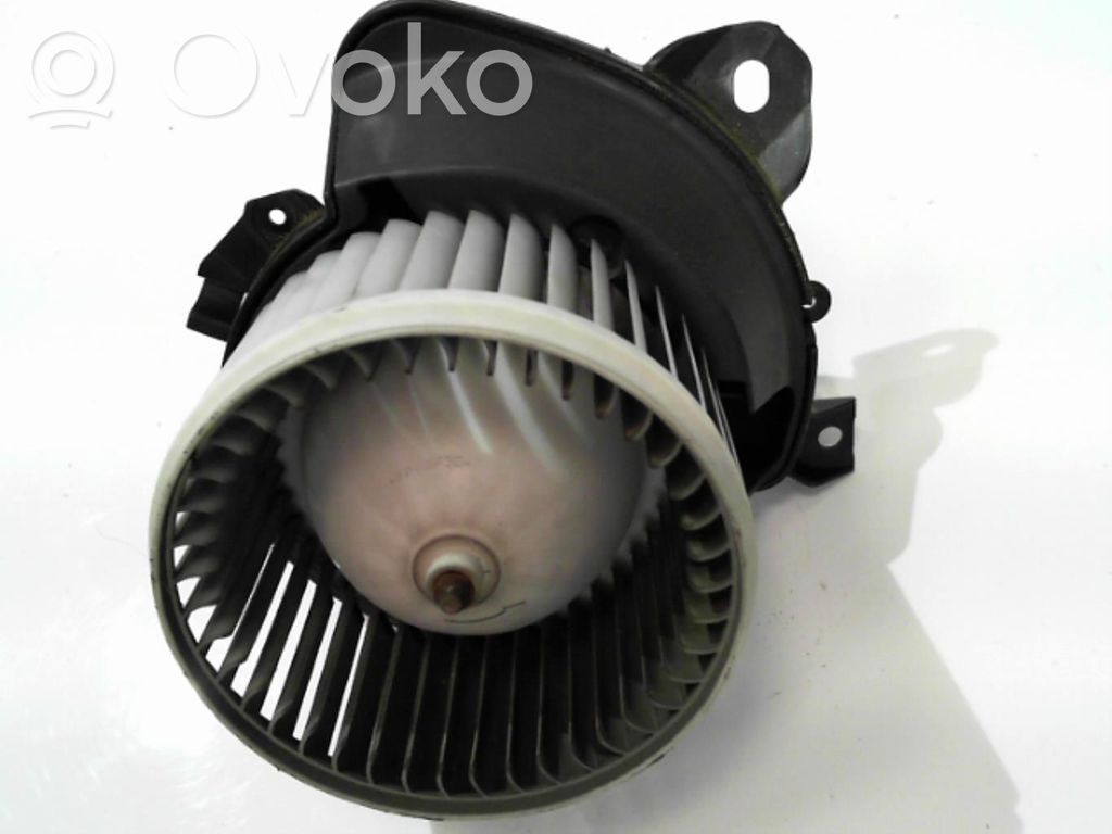 Opel Corsa D Pečiuko ventiliatorius/ putikas 