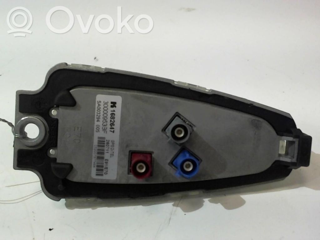 BMW X3 F25 Radio antenna 