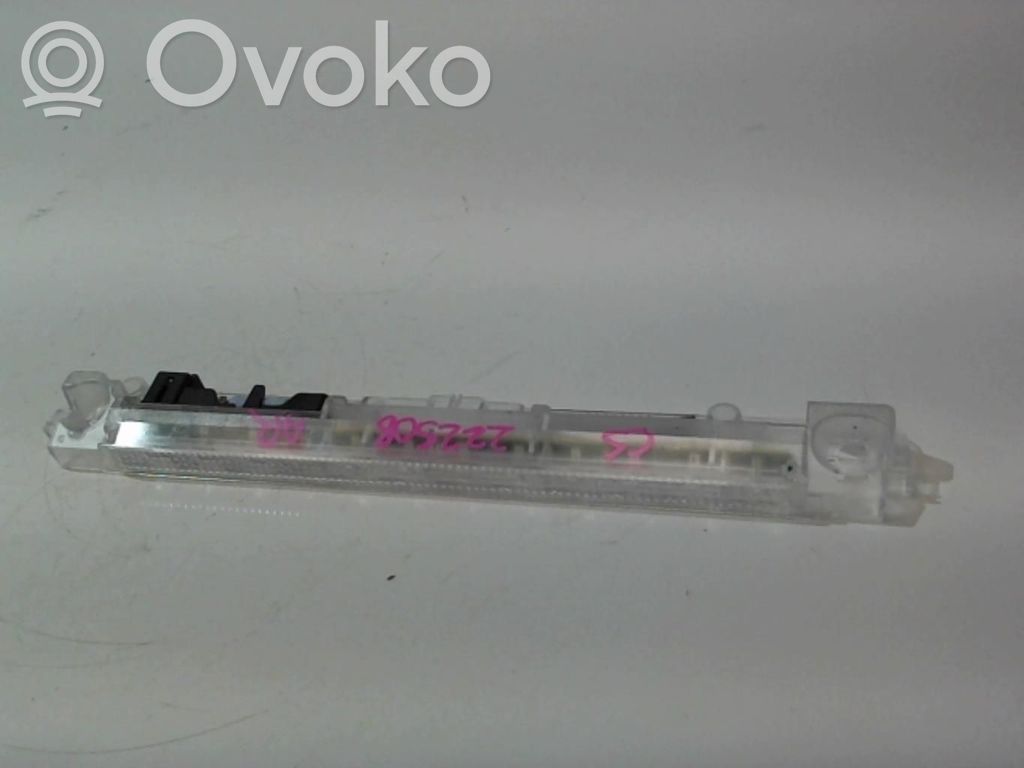 Citroen C5 Third/center stoplight 