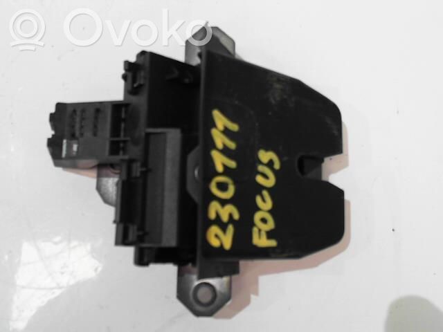 Ford Focus Spyna galinio dangčio 