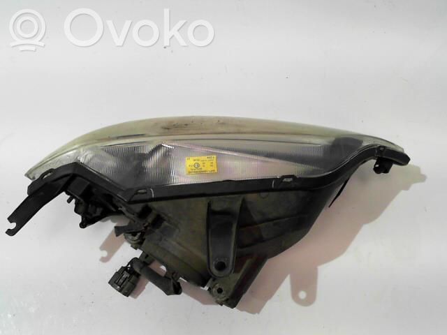 Mazda 2 Headlight/headlamp 