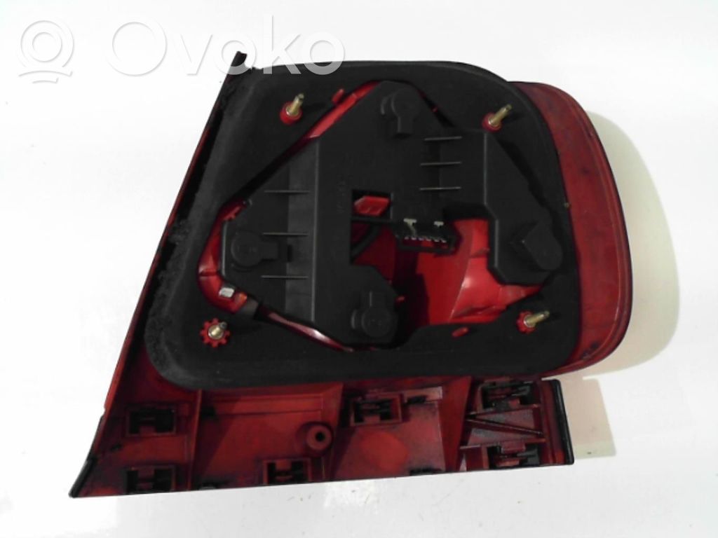 Audi A4 S4 B5 8D Takavalot 