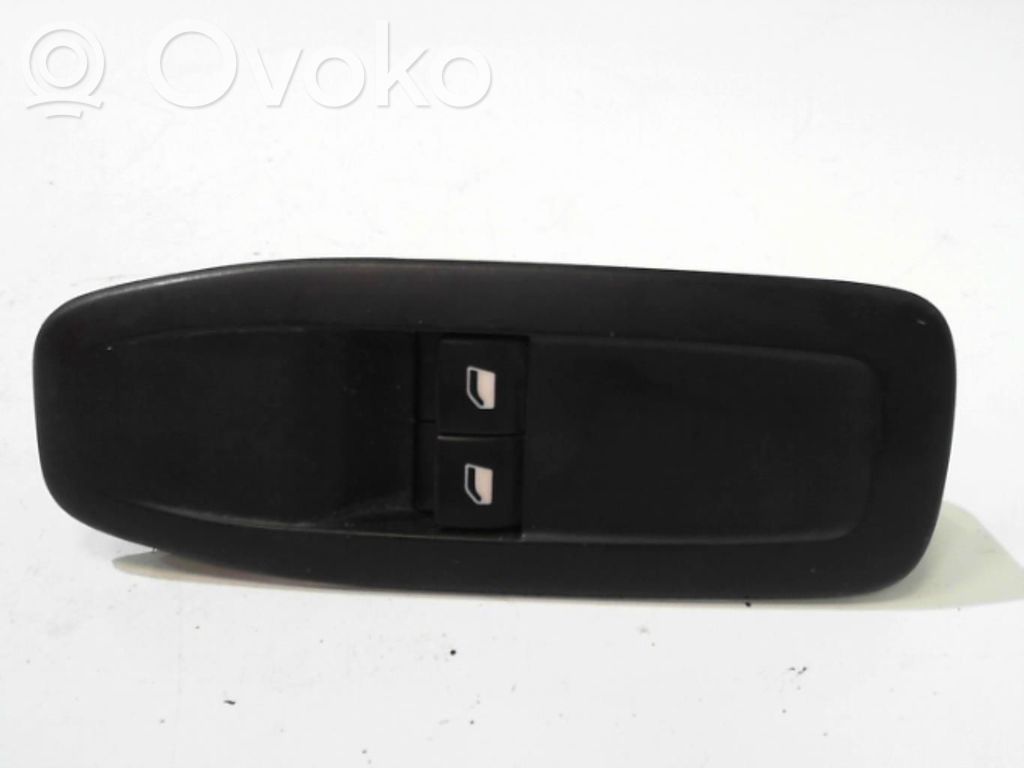 Peugeot 208 I Electric window control switch 