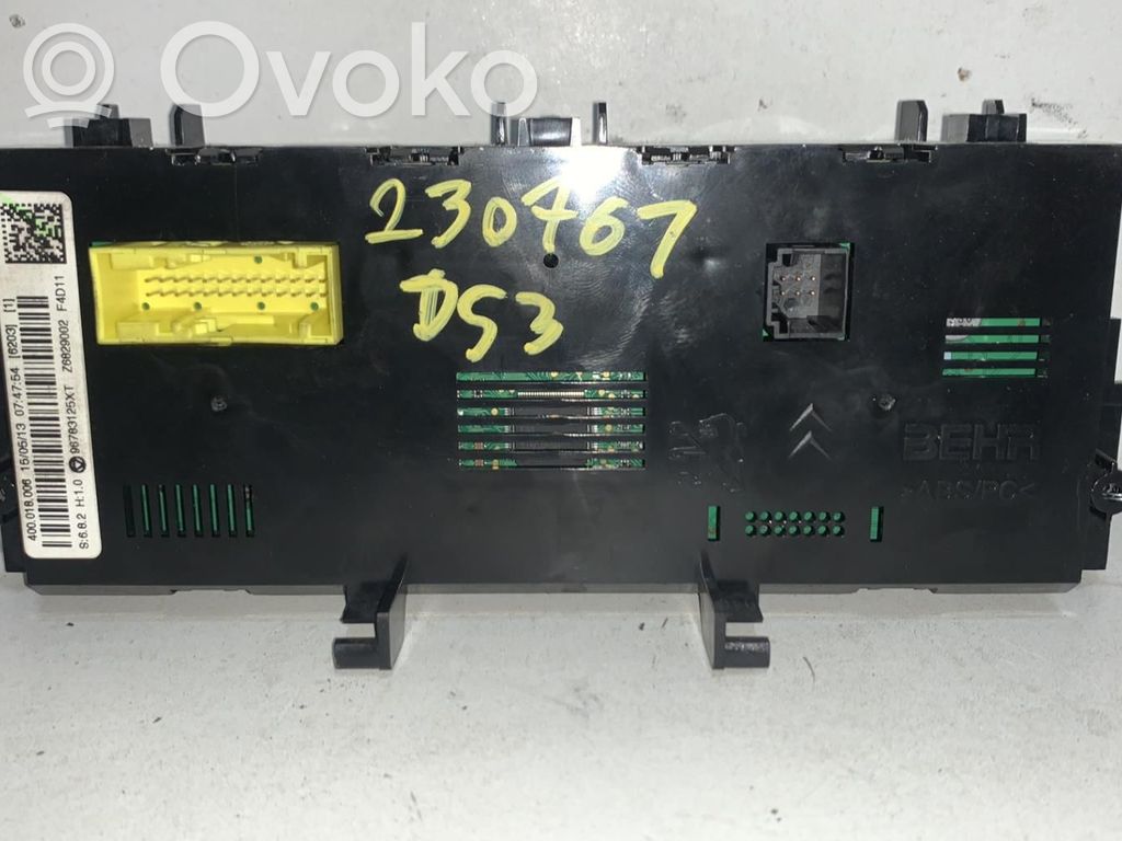 Citroen DS3 Climate control unit 