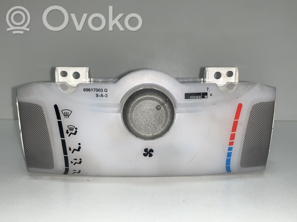 Citroen C1 Climate control unit 