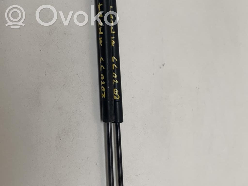 Mazda 2 Tailgate/trunk strut/damper 