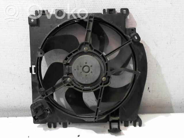 Renault Clio III Elektrisks radiatoru ventilators 