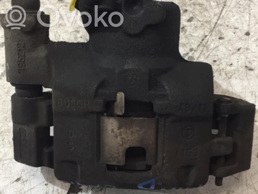 Fiat 500 Zacisk hamulcowy przedni 
