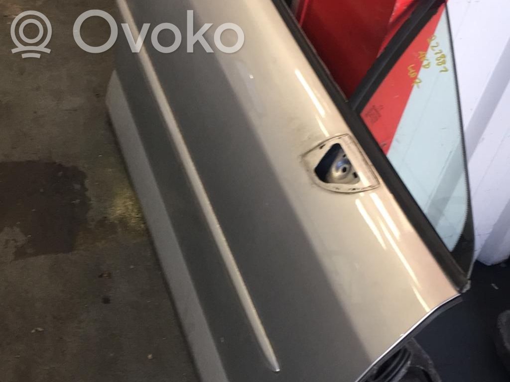Peugeot 407 Priekinės durys 
