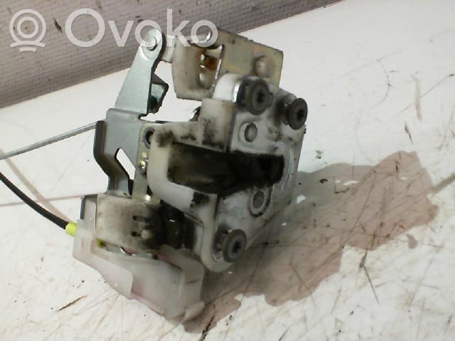 Citroen C1 Takaoven lukko 