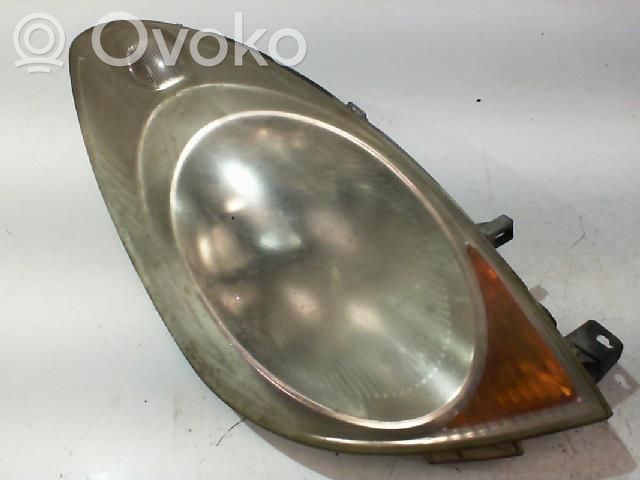 Nissan Note (E11) Headlight/headlamp 