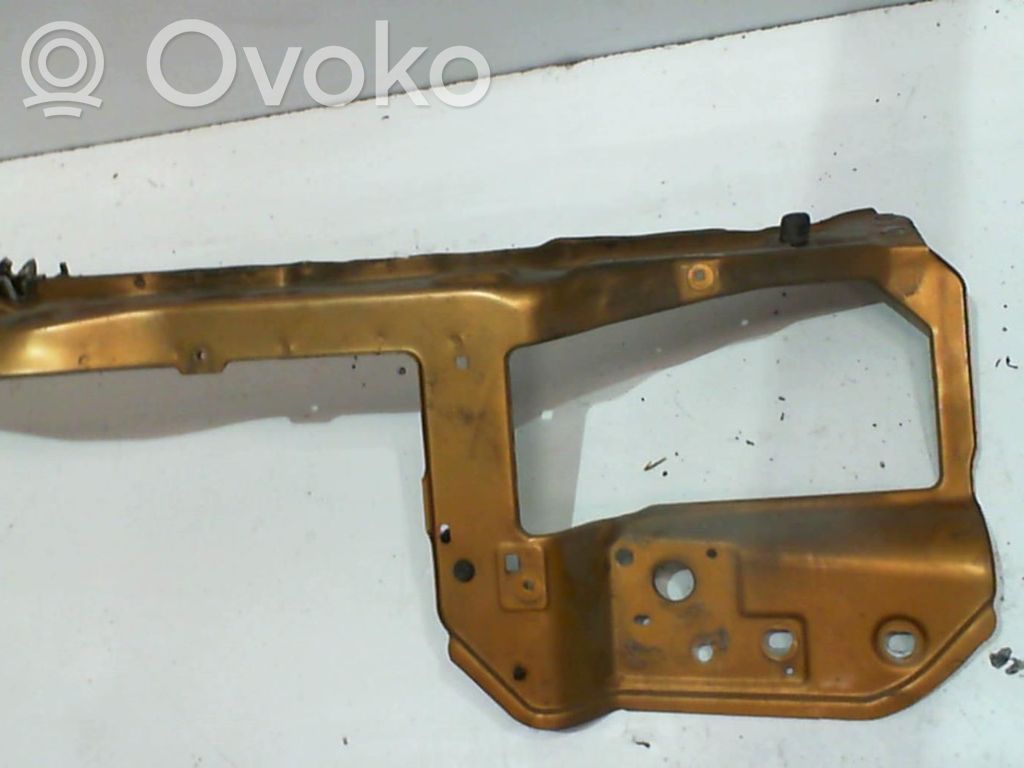Peugeot 106 Radiatorių panelė 