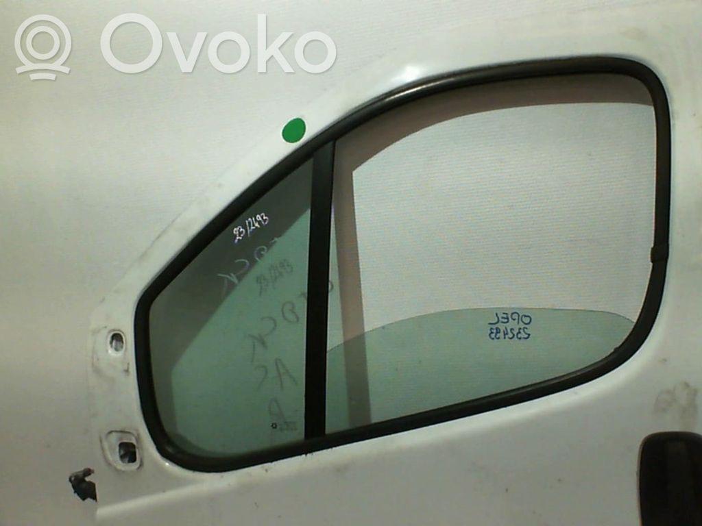 Opel Vivaro Durvis 