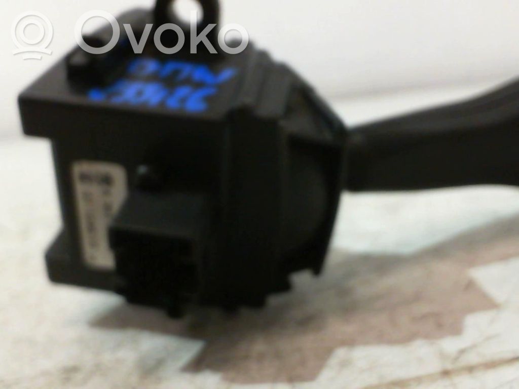 BMW X3 E83 Indicator stalk 