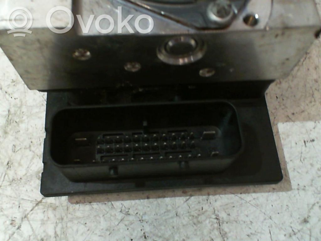 BMW X3 E83 ABS bloks 