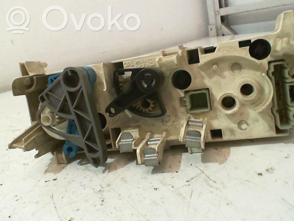 Peugeot Partner Climate control unit 