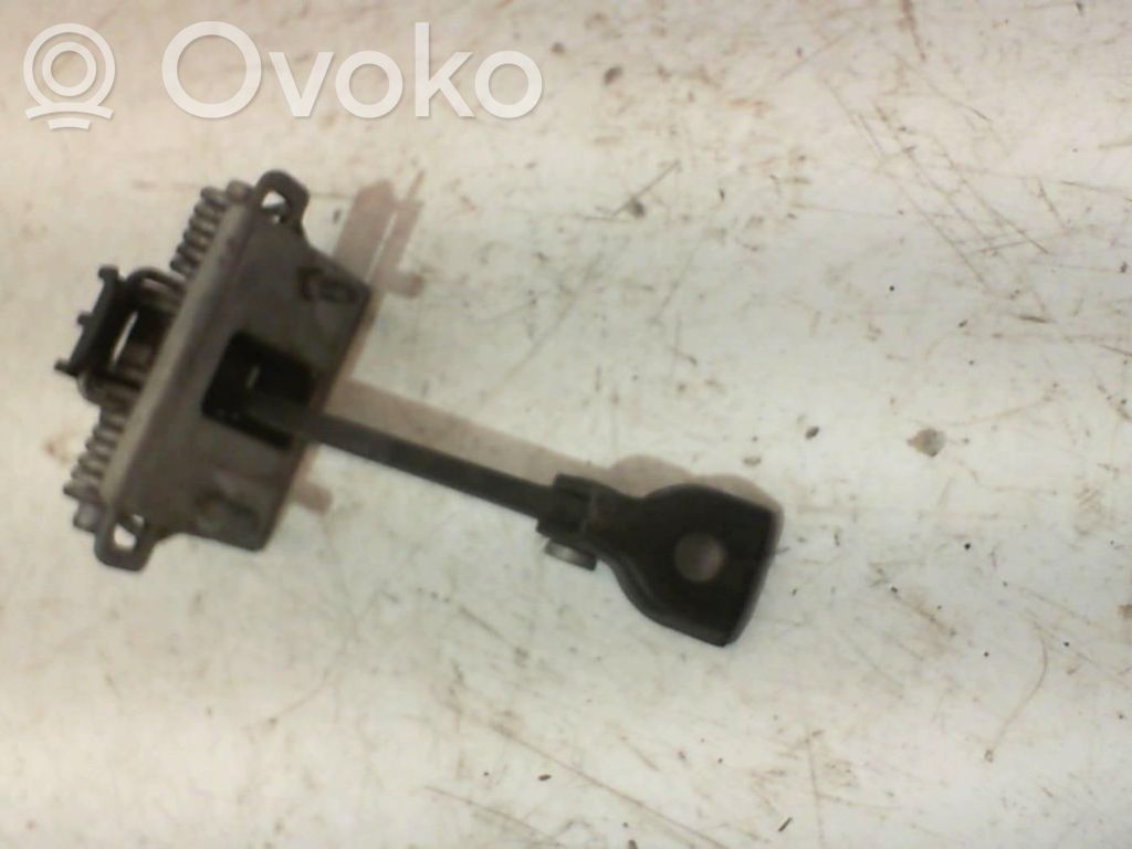 Citroen C3 Etuoven pidätin 