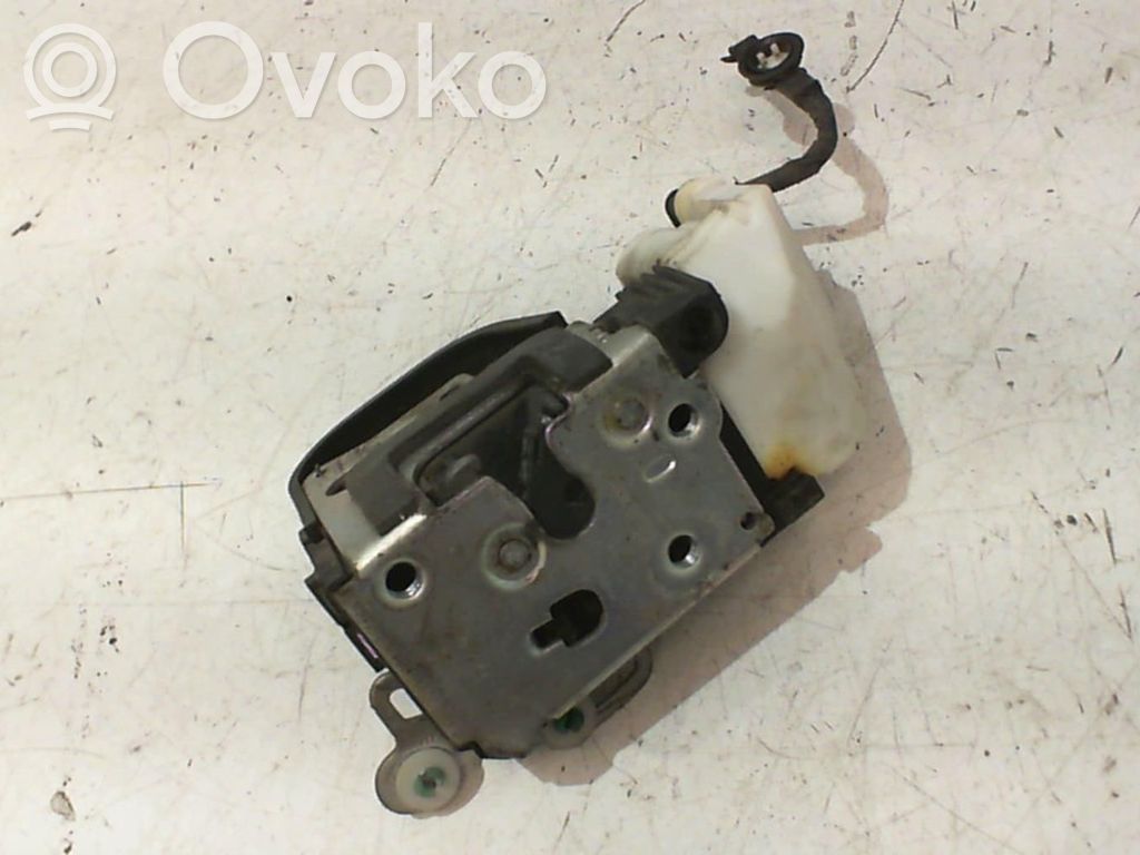 Alfa Romeo 147 Front door lock 