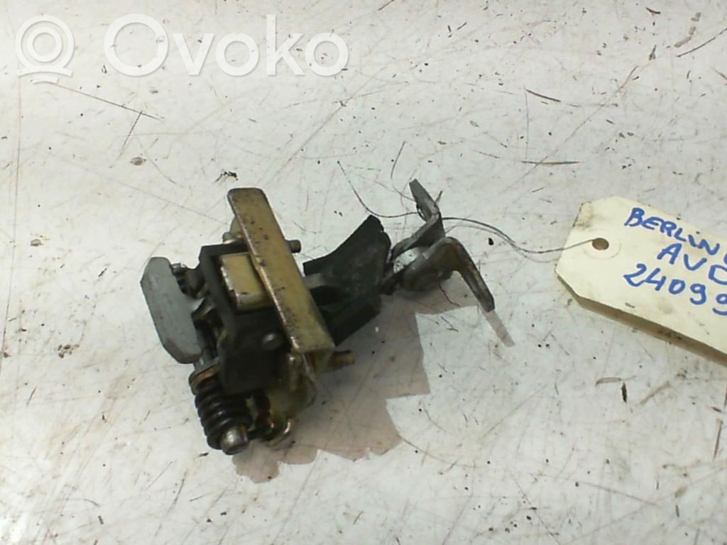 Citroen Berlingo Front door check strap stopper 