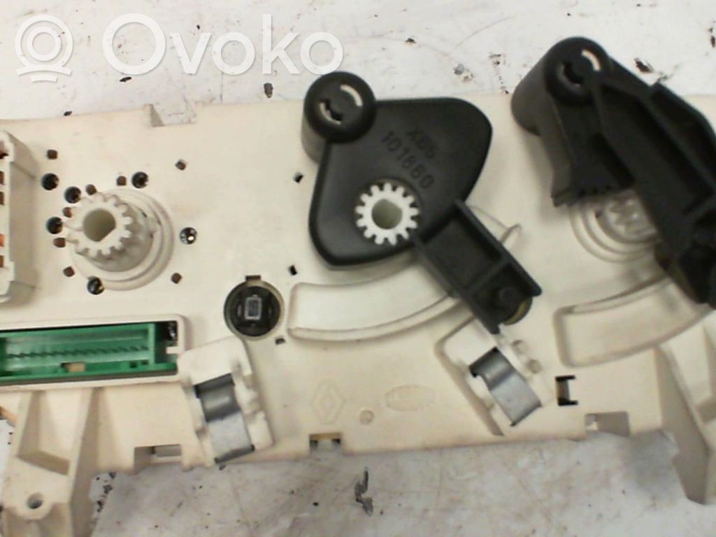 Renault Clio II Climate control unit 