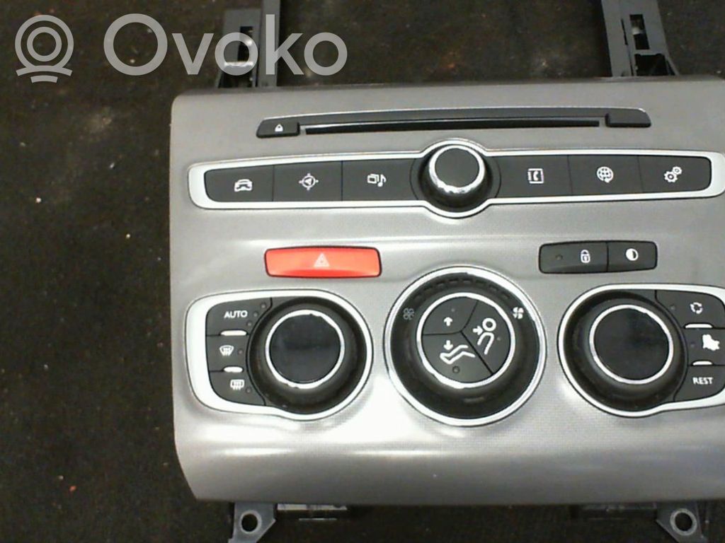 Citroen C4 II Climate control unit 