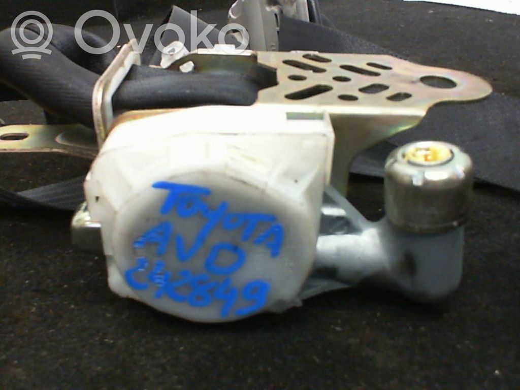 Toyota Corolla Verso E121 Cinturón delantero 