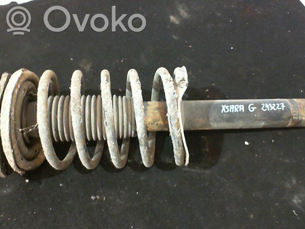 Citroen Xsara Amortiguador delantero con muelle espiral 