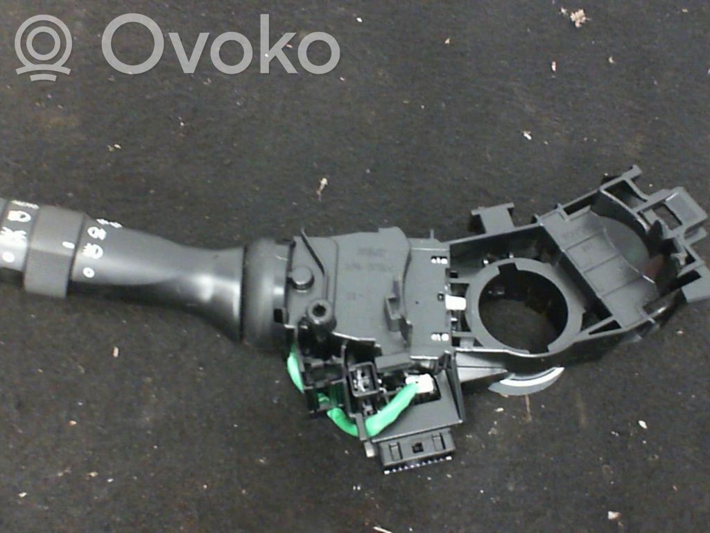 Toyota RAV 4 (XA30) Light switch 