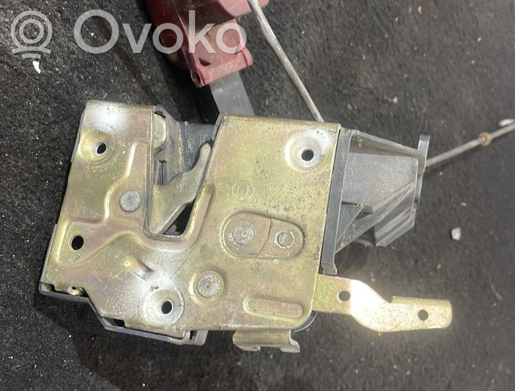 Front door lock   51211922846
