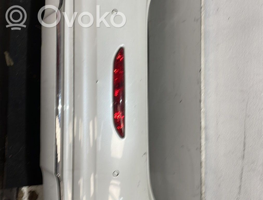 Peugeot 208 I Parachoques 