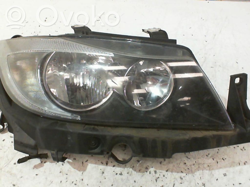 Scheinwerfer   63116942747