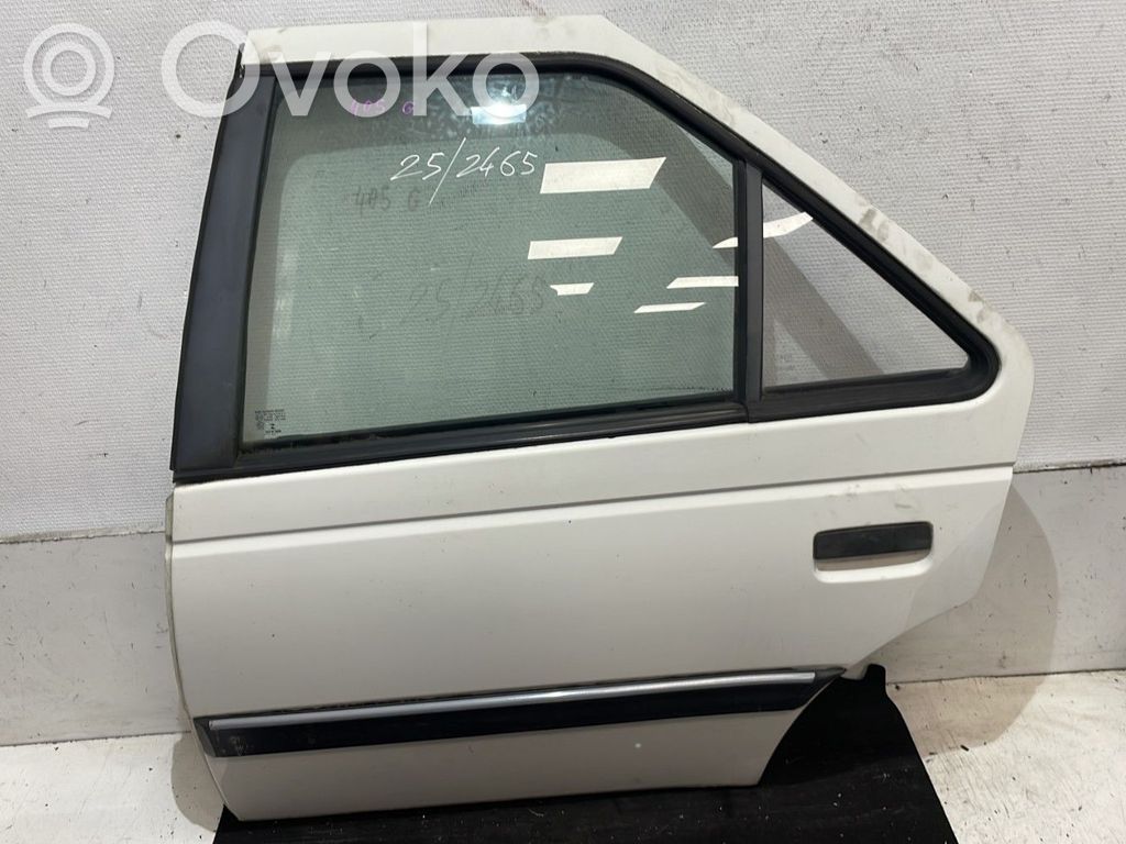 Peugeot 405 Puerta trasera 