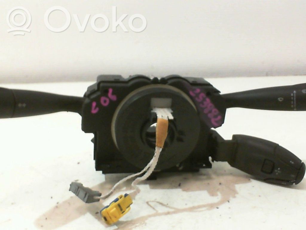 Peugeot 206+ Rokturu komplekts 