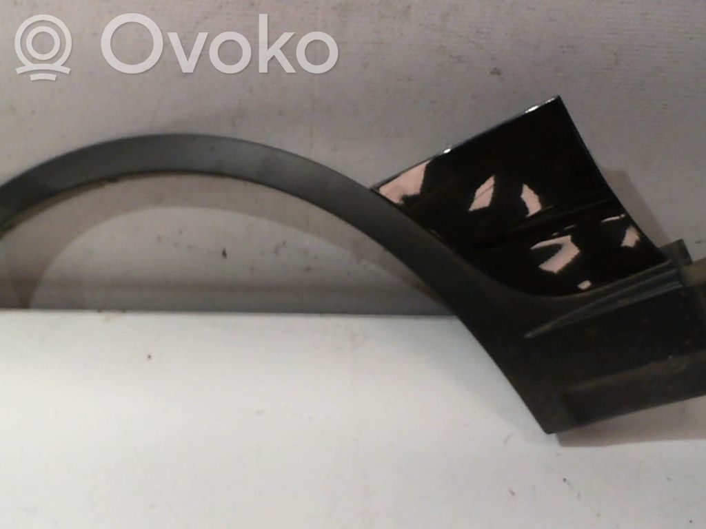 BMW X3 E83 Front arch trim 