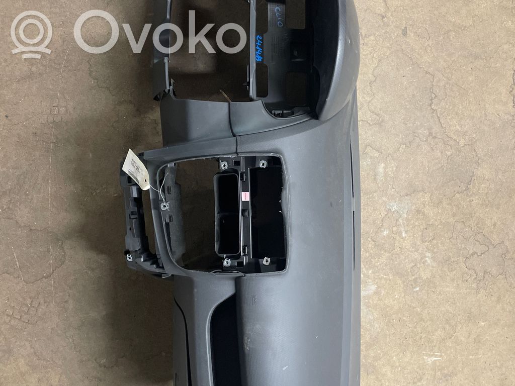 Renault Clio IV Панель 