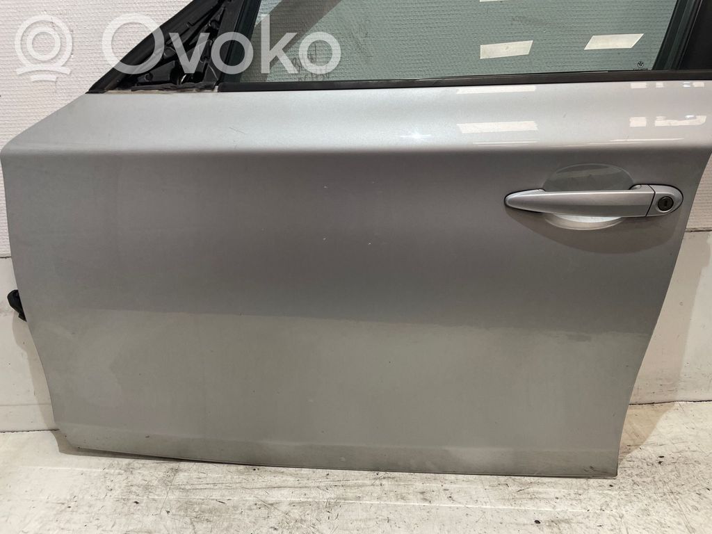 Front door   41515A2A381
