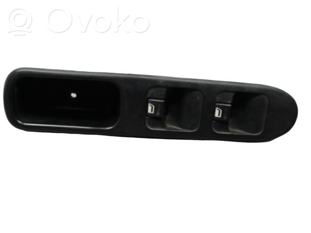 Peugeot 307 Electric window control switch 