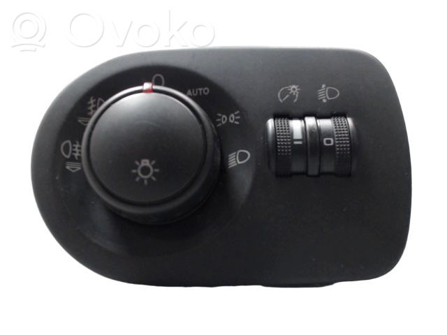 Interruptor de luz   1K0953513G9B9,1196201500,1K0953513A,1K0953513A9B9,1K0953513G,1K0953513G9B9,5P0919094A