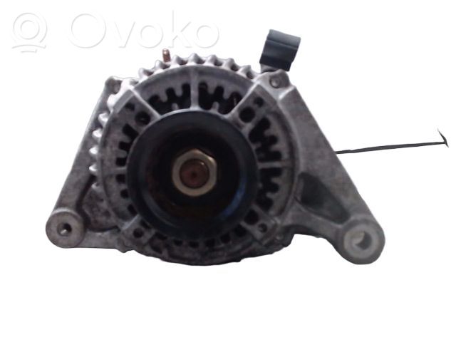 Toyota Corolla E120 E130 Ģenerators 